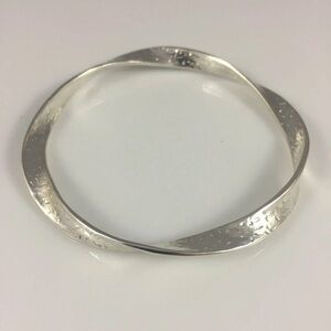SILPADA STERLING SILVER TWISTED RIBBON BANGLE